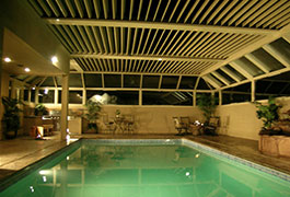 03-Auto-Roof-above-Swimming-Pool