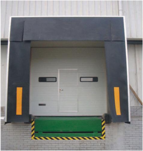 07-Industrial-Sectional-Door-with-Door-Leveller-and-Dock-Shelter