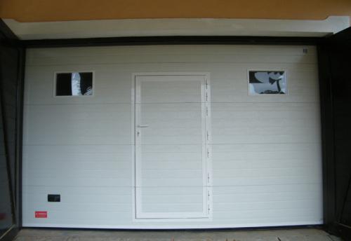 Sectional Residential Garage Door, Aldea de Goa, Bambolim.